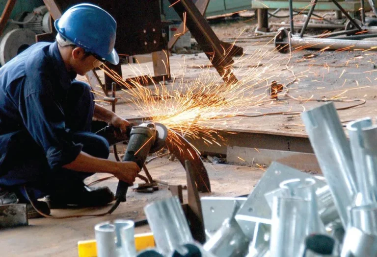 Tiêu chí tuyển chọn thợ hàn cho ngành đóng tàu